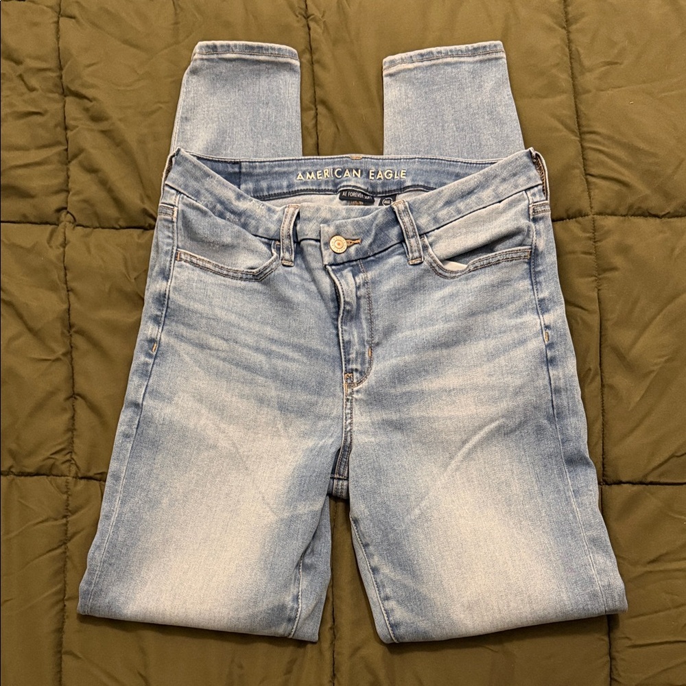 American Eagle Curvy High-Rise Jegging size 6 long